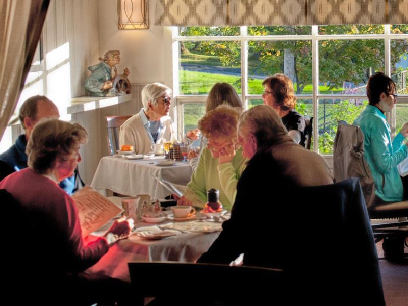 Telegraph House Motel Baddeck Inlet Extérieur photo