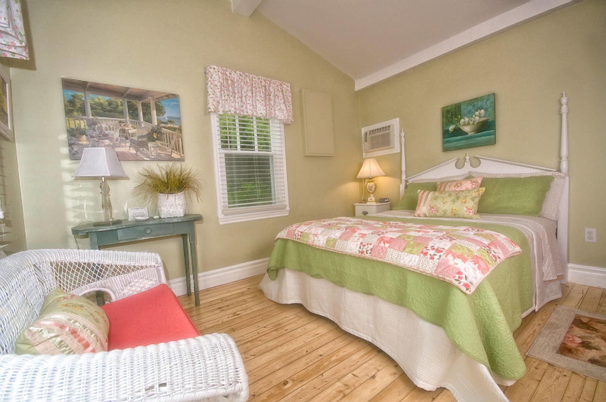 Telegraph House Motel Baddeck Inlet Extérieur photo