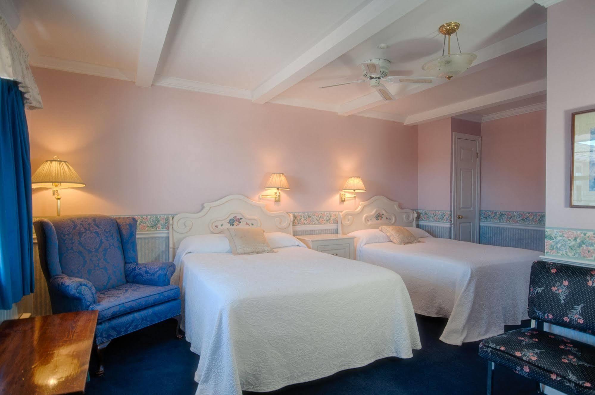 Telegraph House Motel Baddeck Inlet Extérieur photo