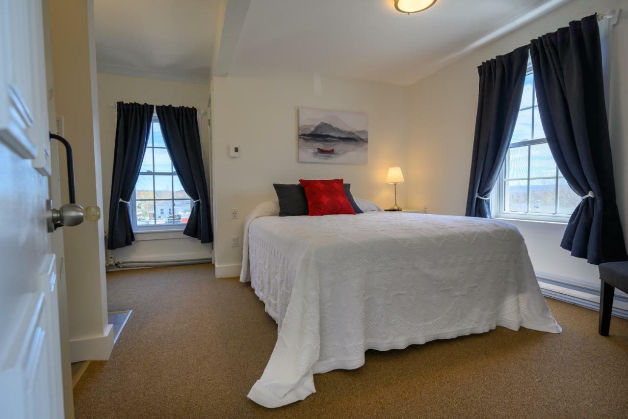 Telegraph House Motel Baddeck Inlet Extérieur photo