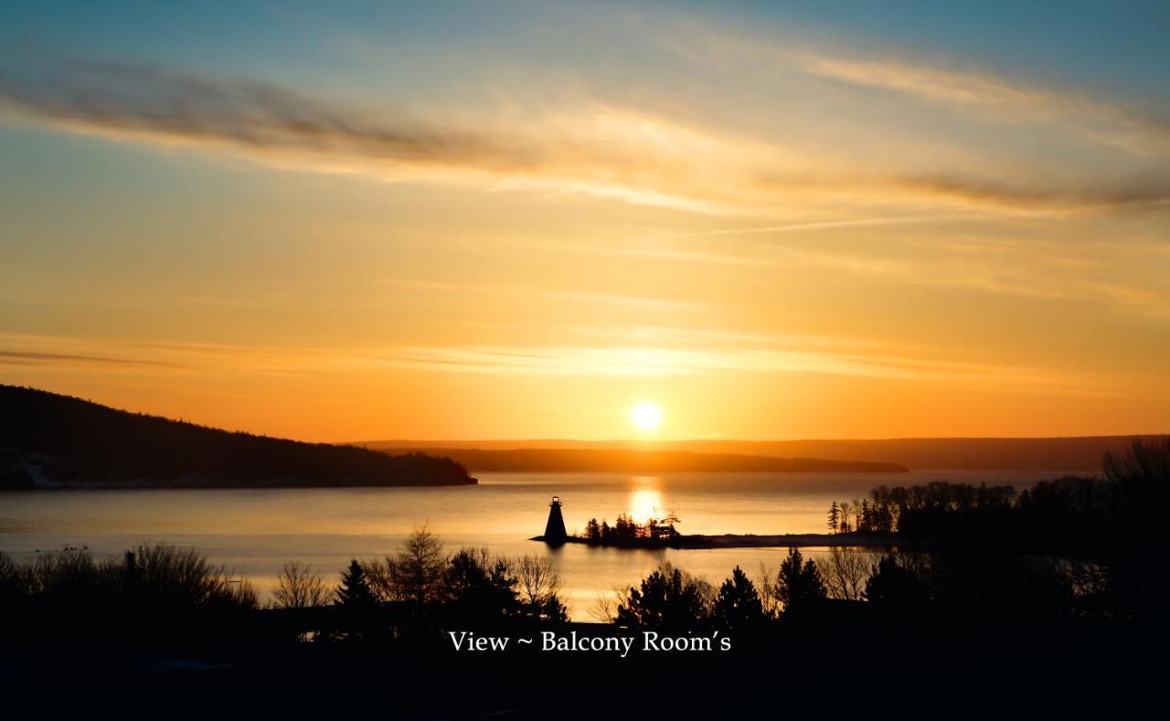 Telegraph House Motel Baddeck Inlet Extérieur photo